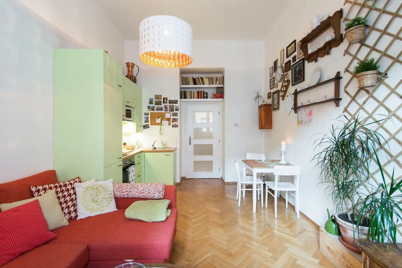 Victoria Design Stays - Apartment Slavojova Praga 0*,