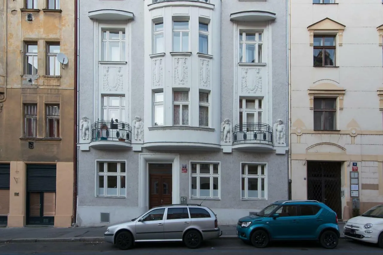 Victoria Design Stays - Apartment Slavojova Praga